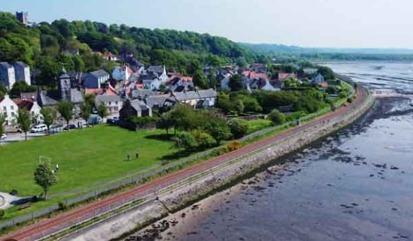 energy efficient secondary glazing for period sash windows in Culross